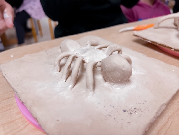 clay spide