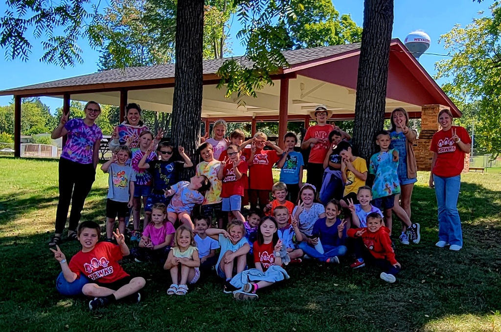 Live Feed WeyauwegaFremont School District